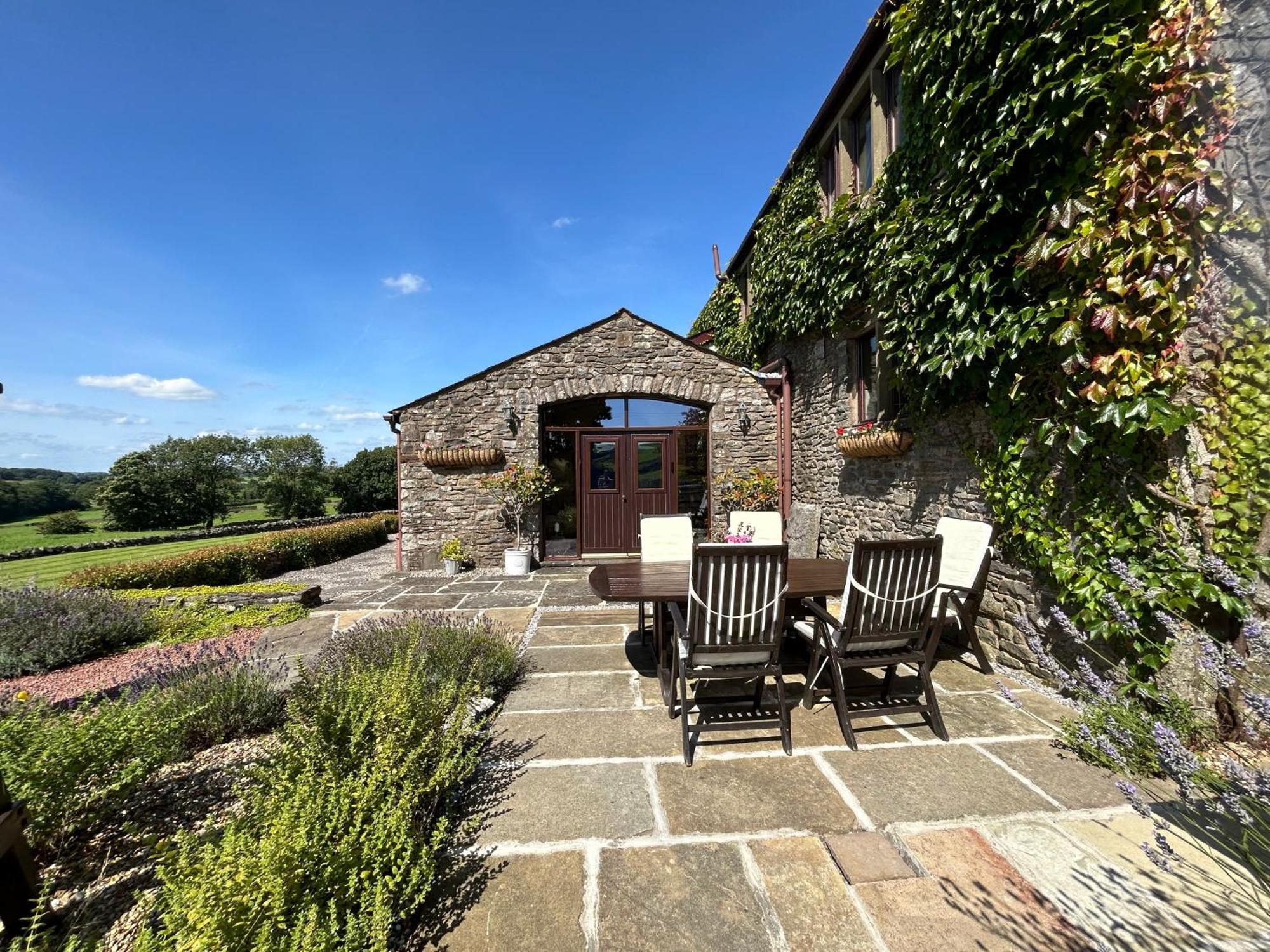 Canny Brow Barn Kendal Esterno foto